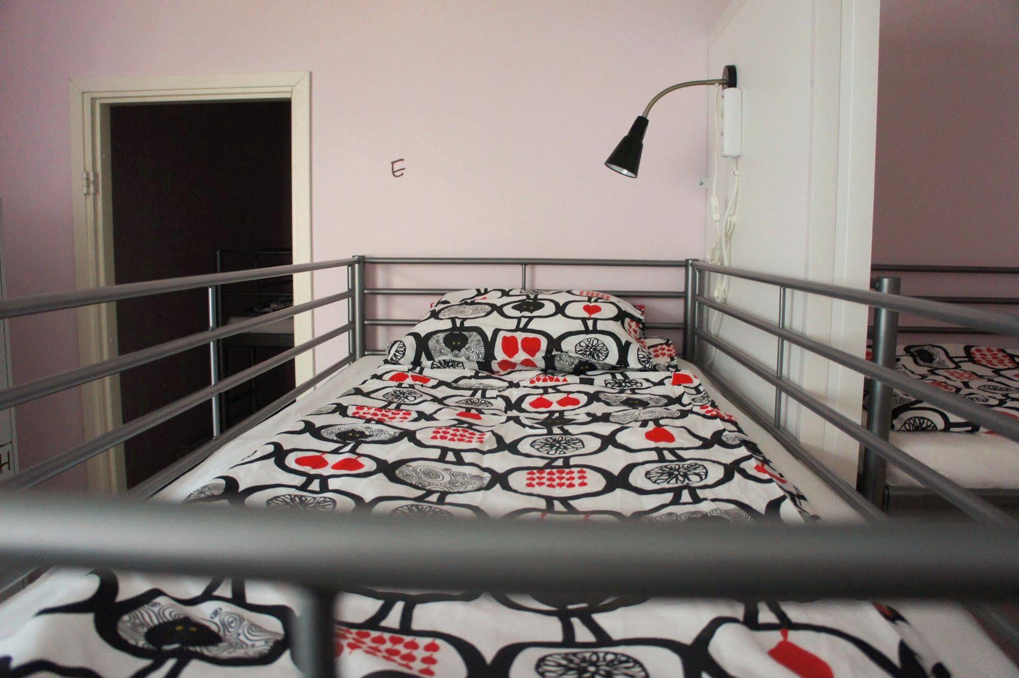 Sweetdream Guesthouse Хельсинки Экстерьер фото